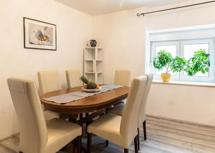 Spacious Family By The Sea *