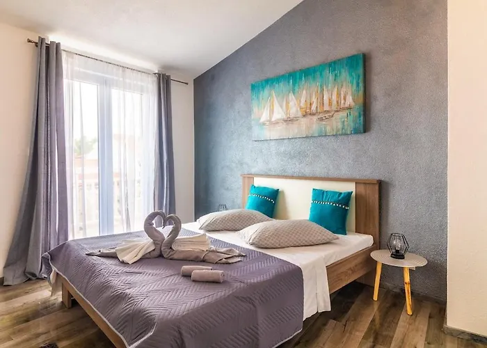 Spacious Family By The Sea Kaštela