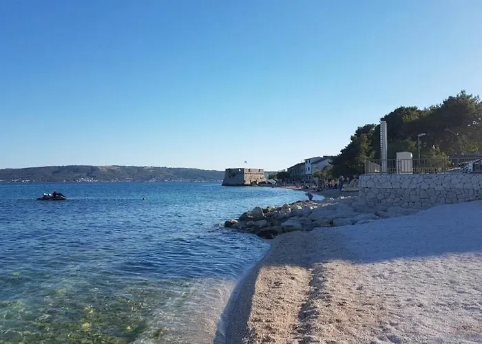 Spacious Family By The Sea 아파트