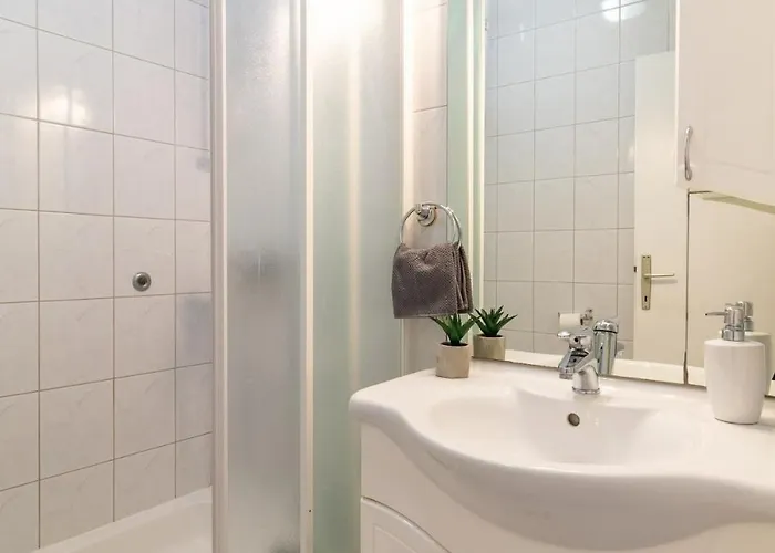 Spacious Family By The Sea