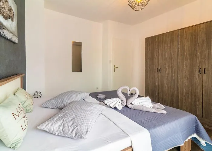 Spacious Family By The Sea